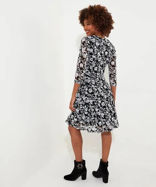 Apparel Favourite Zip Lace Dress Black Petite Collection Joebrowns Apparel Favourite Zip Lace Dress Black Petite Collection Joebrowns