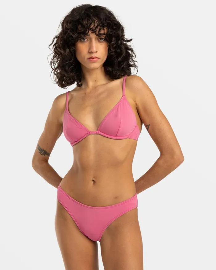 Billabong Sol Searcher Swim Sol Searcher Reese Underwire Bikini Top Berry Pink 8211 Women Billabong Sol Searcher Swim Sol Searcher Reese Underwire Bikini Top Berry Pink 8211 Women
