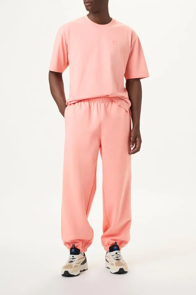 Men Pants and Shorts Fila Apex Relaxed Jogger 800 Coral Almond Men Pants and Shorts Fila Apex Relaxed Jogger 800 Coral Almond
