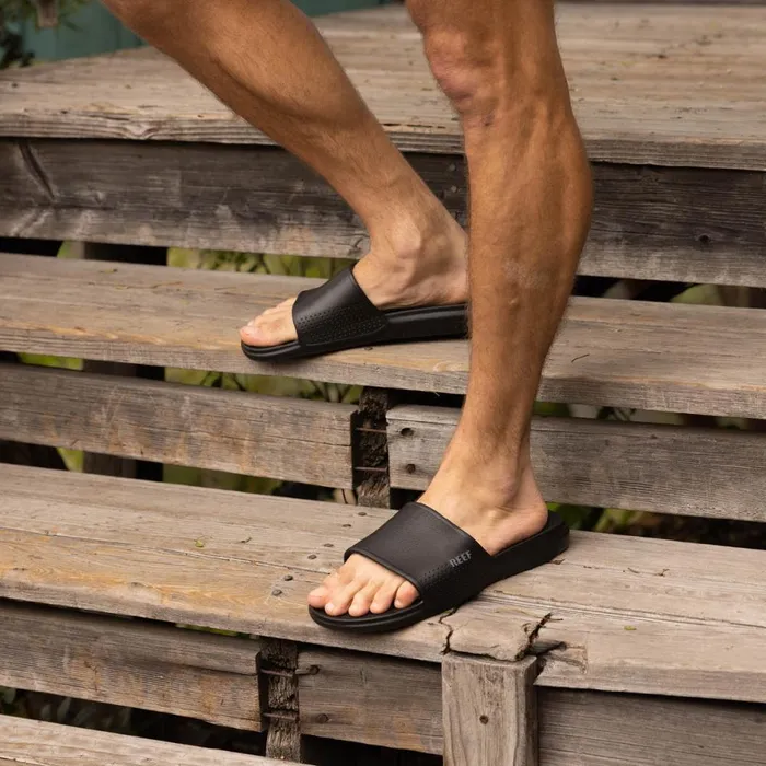 Reef Sandals Men Oasis Slide Black Reef Sandals Men Oasis Slide Black
