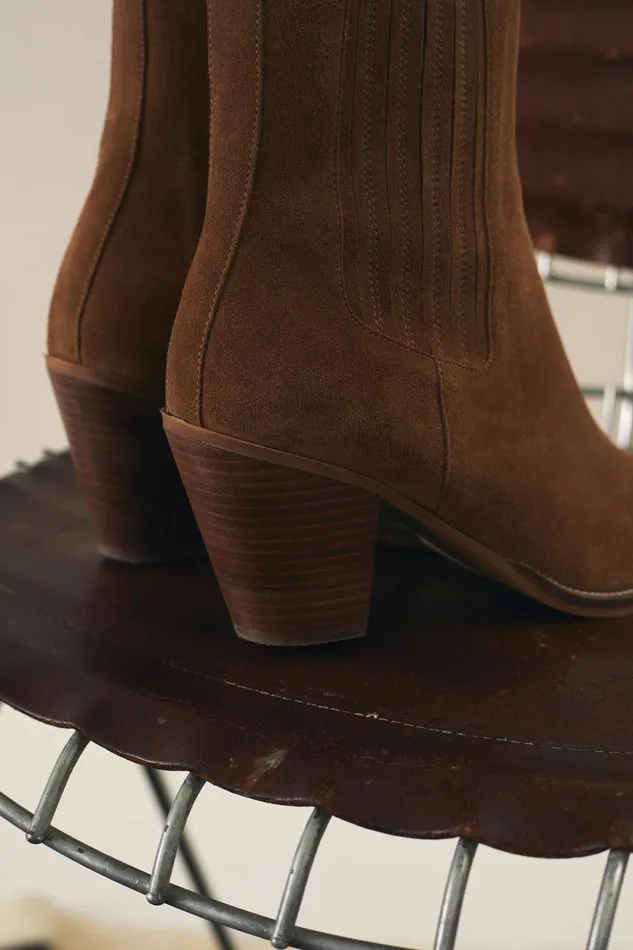 Shoes Women Leon and Harper Sylvie Suede Boots Camel