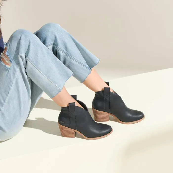 Toms Boots and Booties Constance Heeled Boot Black Leather 8211 Women Toms Boots and Booties Constance Heeled Boot Black Leather 8211 Women