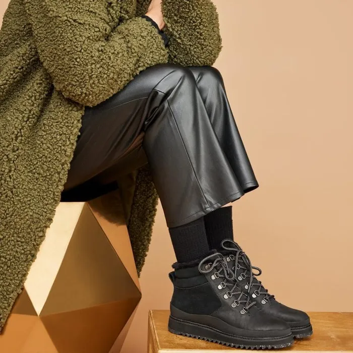 Toms Boots and Booties Mojave Boot Water Resistant All Black With Faux Fur 8211 Women Toms Boots and Booties Mojave Boot Water Resistant All Black With Faux Fur 8211 Women