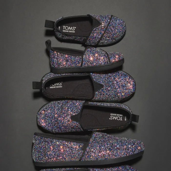 Toms TOMS Classics Alpargata Kids Shoe Black Chunky Glitter 8211 KidsWomen Toms TOMS Classics Alpargata Kids Shoe Black Chunky Glitter 8211 KidsWomen