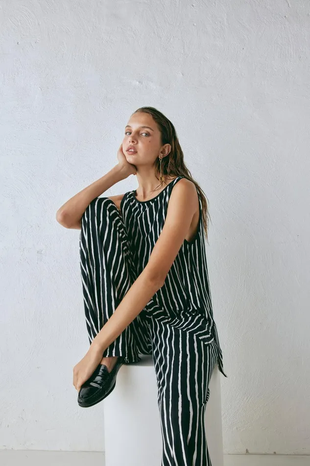 VRG GRL Aster Top Black Stripe Women Sleeveless VRG GRL Aster Top Black Stripe Women Sleeveless