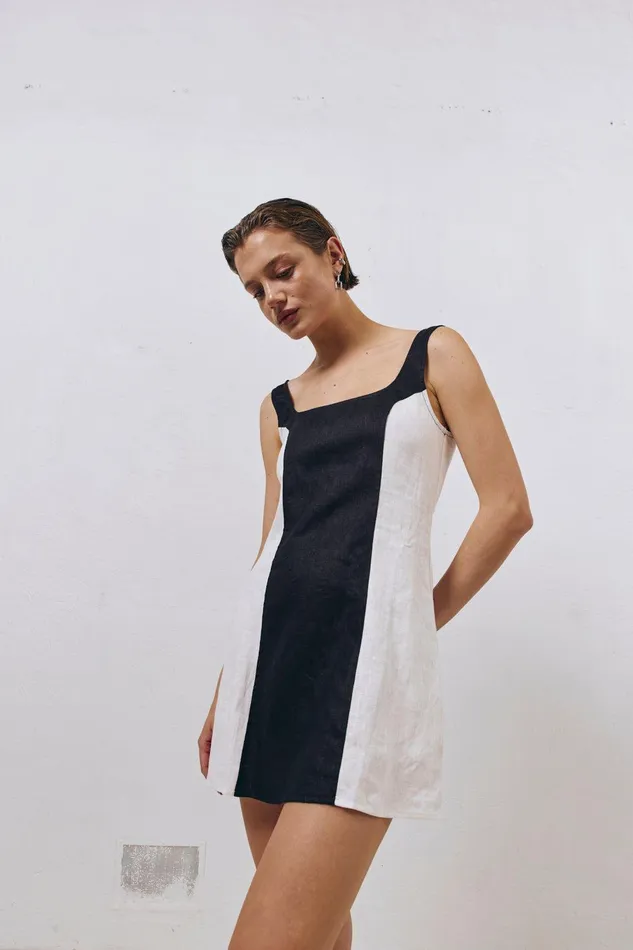 VRG GRL Saskia Linen Mini Dress Black Women Mini Dresses VRG GRL Saskia Linen Mini Dress Black Women Mini Dresses