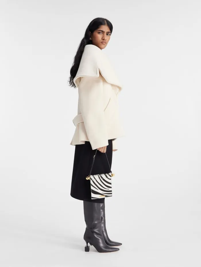 Women Coats and Jackets JACQUEMUS The Caruso Peacoat Offwhite Women Coats and Jackets JACQUEMUS The Caruso Peacoat Offwhite