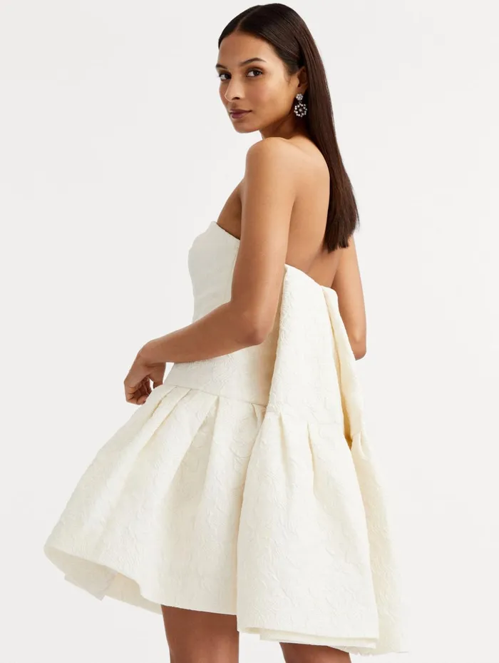 Women Dresses Oscar De La Renta Textured Floral Cloqu CapeBack Dress Ivory Women Dresses Oscar De La Renta Textured Floral Cloqu CapeBack Dress Ivory