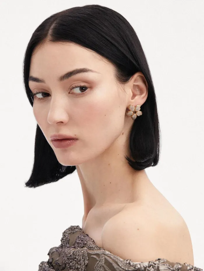 Women Earrings Oscar De La Renta Crystal O Flower Earrings Crystal Women Earrings Oscar De La Renta Crystal O Flower Earrings Crystal