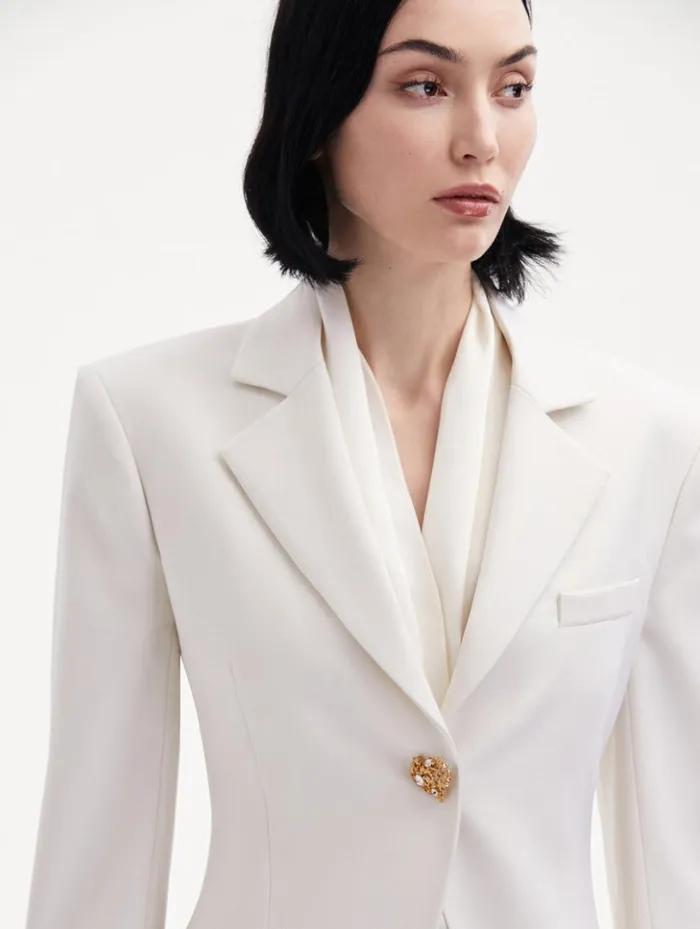 Women Jackets and Coats Oscar De La Renta Button Detail SingleBreasted Blazer Ivory Women Jackets and Coats Oscar De La Renta Button Detail SingleBreasted Blazer Ivory